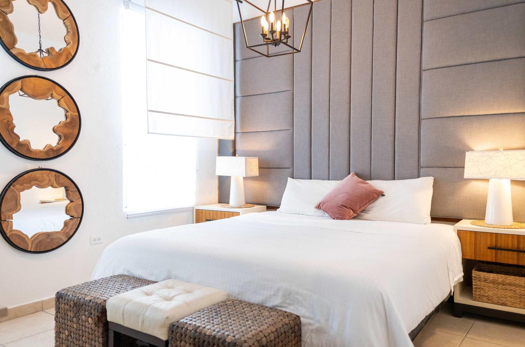 24 Atlantic Place By With Bear San Juan